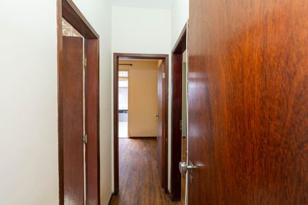 Apartamento à venda com 101m², 2 quartos e 2 vagasCorredor