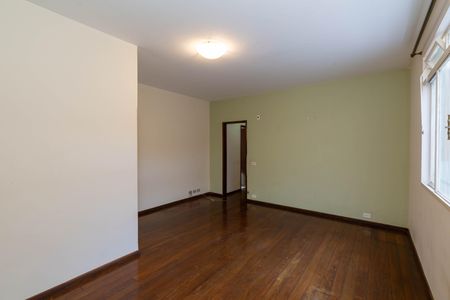 Apartamento à venda com 101m², 2 quartos e 2 vagasSala