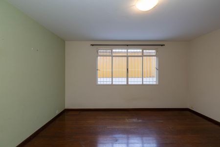 Apartamento à venda com 101m², 2 quartos e 2 vagasSala