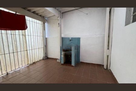 Casa à venda com 151m², 3 quartos e sem vagaFoto 02