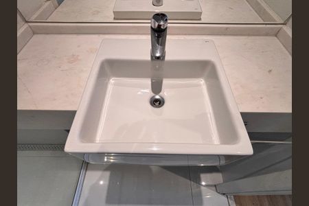 Studio à venda com 50m², 1 quarto e 1 vaga Studio à venda com 50m², 1 quarto e 1 vagaBanheiro