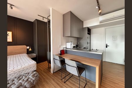 Studio à venda com 50m², 1 quarto e 1 vaga Studio à venda com 50m², 1 quarto e 1 vagaStudio