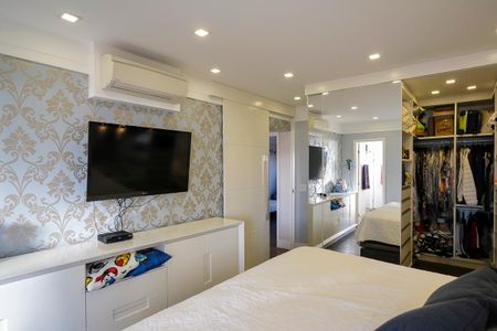 Apartamento à venda com 200m², 3 quartos e 4 vagasSuíte 1