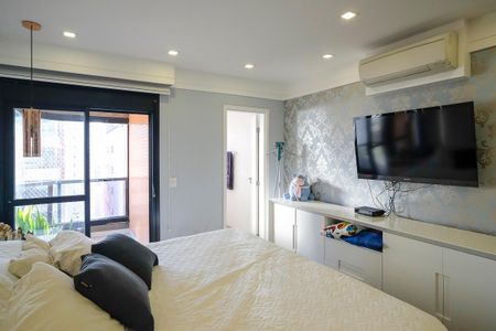 Apartamento à venda com 200m², 3 quartos e 4 vagasSuíte 1