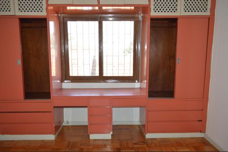 Casa à venda com 111m², 3 quartos e 2 vagasQuarto 1