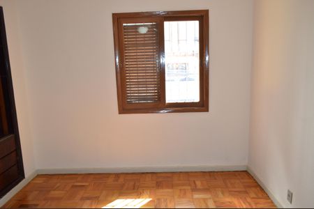 Casa à venda com 111m², 3 quartos e 2 vagasQuarto 3