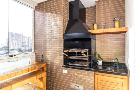 Apartamento à venda com 140m², 3 quartos e 3 vagasVaranda