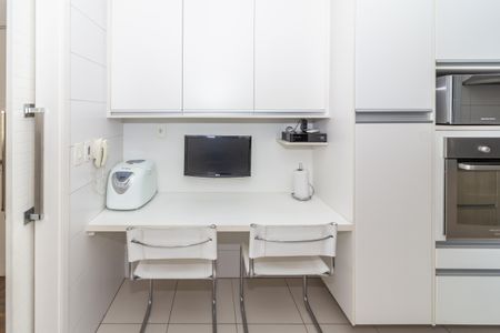 Apartamento à venda com 140m², 3 quartos e 3 vagasCozinha