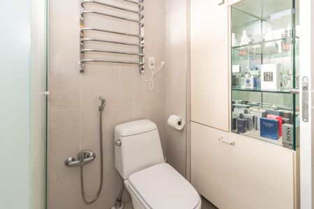 Apartamento à venda com 140m², 3 quartos e 3 vagasBanheiro da Suíte 1