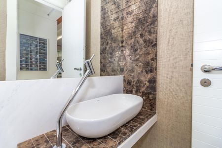 Apartamento à venda com 140m², 3 quartos e 3 vagasLavabo