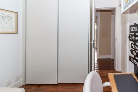 Apartamento à venda com 140m², 3 quartos e 3 vagasSuíte 3