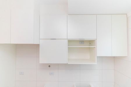 Apartamento para alugar com 42m², 2 quartos e sem vaga Apartamento para alugar com 42m², 2 quartos e sem vagaCozinha e Área de Serviço