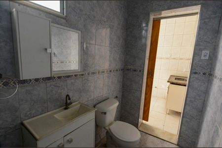 Casa para alugar com 115m², 2 quartos e 1 vaga Casa para alugar com 115m², 2 quartos e 1 vagaBanheiro