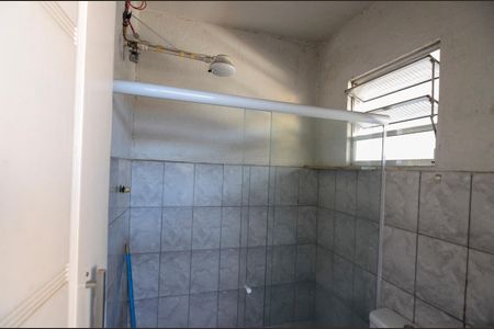 Casa para alugar com 115m², 2 quartos e 1 vaga Casa para alugar com 115m², 2 quartos e 1 vagaBanheiro de Serviço