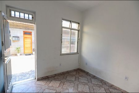 Casa para alugar com 115m², 2 quartos e 1 vaga Casa para alugar com 115m², 2 quartos e 1 vagaSala