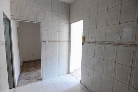 Casa para alugar com 115m², 2 quartos e 1 vaga Casa para alugar com 115m², 2 quartos e 1 vagaCozinha