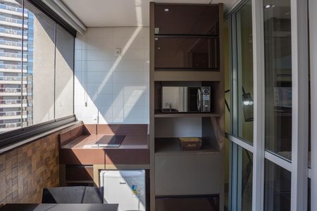 Studio à venda com 30m², 1 quarto e 1 vaga Studio à venda com 30m², 1 quarto e 1 vagaVaranda