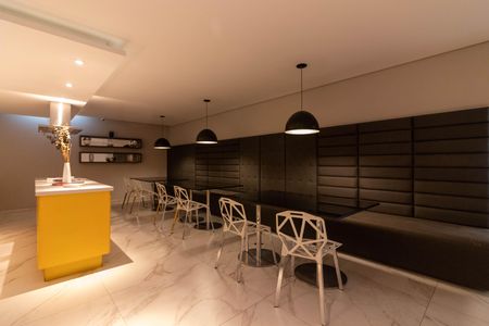 Studio à venda com 30m², 1 quarto e 1 vaga Studio à venda com 30m², 1 quarto e 1 vagaÁrea comum - Salão de festas