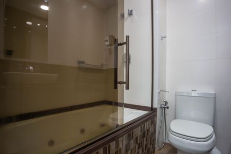 Studio à venda com 30m², 1 quarto e 1 vaga Studio à venda com 30m², 1 quarto e 1 vagaBanheiro