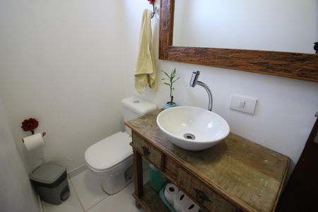 Casa à venda com 125m², 3 quartos e 2 vagasLavabo