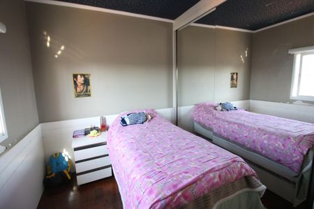 Casa à venda com 125m², 3 quartos e 2 vagasQuarto 3