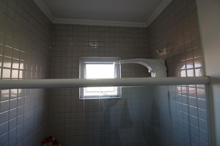 Casa à venda com 125m², 3 quartos e 2 vagasBanheiro