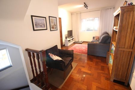 Casa à venda com 125m², 3 quartos e 2 vagasSala