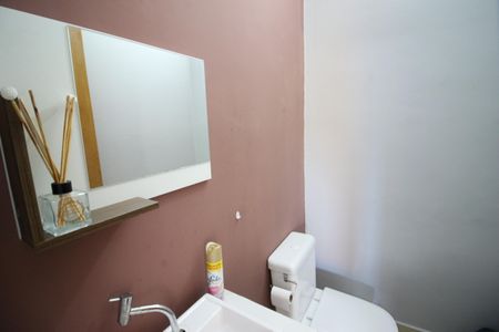 Casa à venda com 125m², 3 quartos e 2 vagasLavabo de serviço