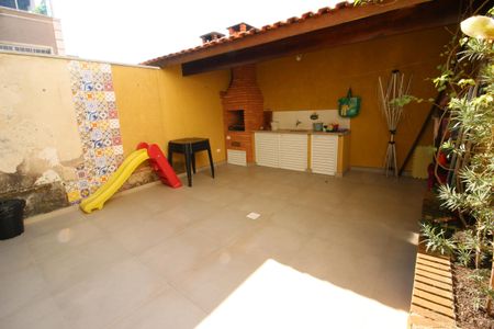 Casa à venda com 125m², 3 quartos e 2 vagasÁrea de Serviço