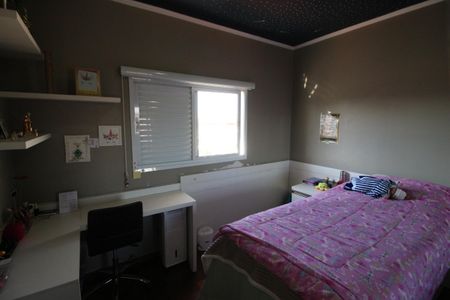 Casa à venda com 125m², 3 quartos e 2 vagasQuarto 3