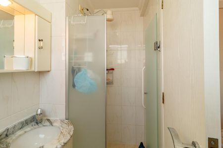 Apartamento à venda com 59m², 2 quartos e 2 vagasBanheiro da Suíte