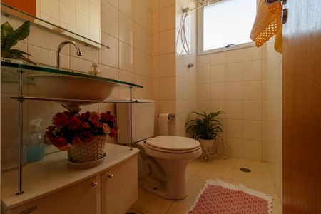 Apartamento à venda com 59m², 2 quartos e 2 vagasBanheiro Social