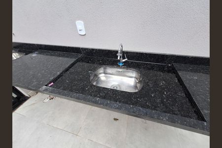 Apartamento para alugar com 50m², 1 quarto e sem vagaQuintal