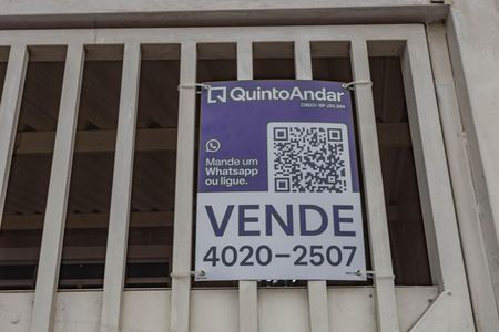 Casa à venda com 110m², 3 quartos e 2 vagasPlaquinha