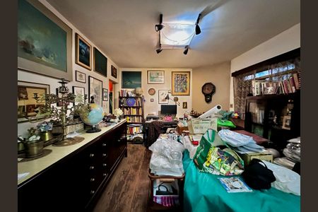 Sala de casa à venda com 6 quartos, 1000m² em Vila Cordeiro, São Paulo