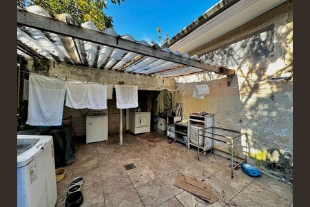 Área de Serviço de casa à venda com 6 quartos, 1000m² em Vila Cordeiro, São Paulo