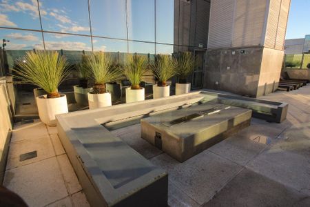 Studio para alugar com 42m², 1 quarto e 1 vaga Studio para alugar com 42m², 1 quarto e 1 vagaÁrea comum - Solário piscina