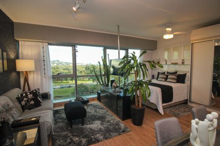 Studio para alugar com 42m², 1 quarto e 1 vaga Studio para alugar com 42m², 1 quarto e 1 vagaSala/Quarto