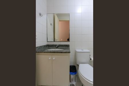 Apartamento para alugar com 68m², 2 quartos e 1 vagaBanheiro