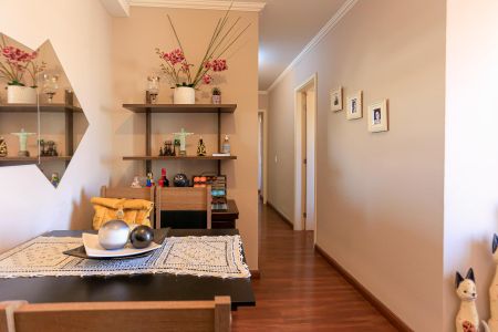 Apartamento para alugar com 68m², 2 quartos e 1 vagaSala