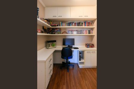 Apartamento para alugar com 68m², 2 quartos e 1 vagaEscritório