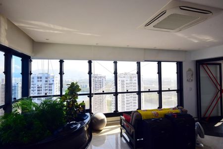 Apartamento à venda com 140m², 1 quarto e 1 vaga Apartamento à venda com 140m², 1 quarto e 1 vagaQuarto