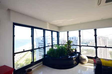 Apartamento à venda com 140m², 1 quarto e 1 vaga Apartamento à venda com 140m², 1 quarto e 1 vagaQuarto