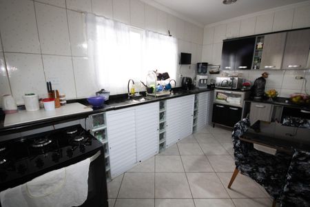 Casa para alugar com 450m², 3 quartos e 1 vaga Casa para alugar com 450m², 3 quartos e 1 vagaCozinha