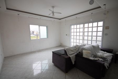 Casa para alugar com 450m², 3 quartos e 1 vaga Casa para alugar com 450m², 3 quartos e 1 vagaSala