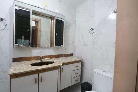 Apartamento para alugar com 158m², 3 quartos e 1 vaga Apartamento para alugar com 158m², 3 quartos e 1 vagaBanheiro da Suíte 1