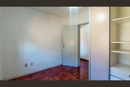 Quarto de apartamento à venda com 1 quarto, 50m² em Glória, Porto Alegre