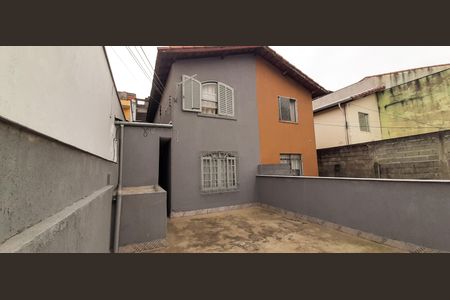 Casa à venda com 125m², 2 quartos e 2 vagas Casa à venda com 125m², 2 quartos e 2 vagasÁrea comum