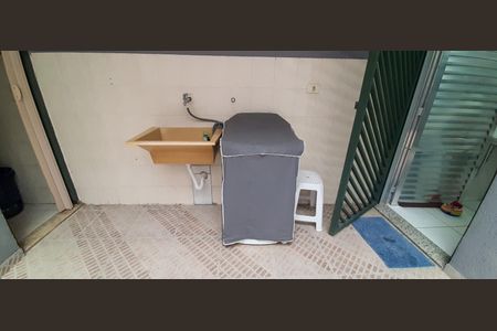 Casa à venda com 125m², 2 quartos e 2 vagas Casa à venda com 125m², 2 quartos e 2 vagasÁrea de Serviço