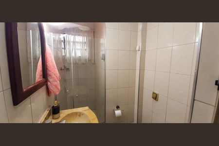 Casa à venda com 125m², 2 quartos e 2 vagas Casa à venda com 125m², 2 quartos e 2 vagasBanheiro